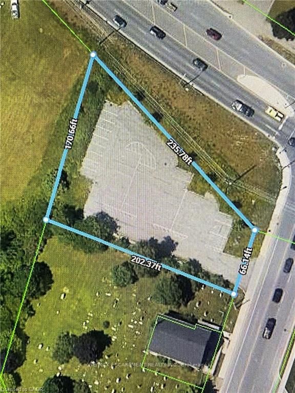 4 Trinity Church Road, Hamilton, ON L8W 3S2