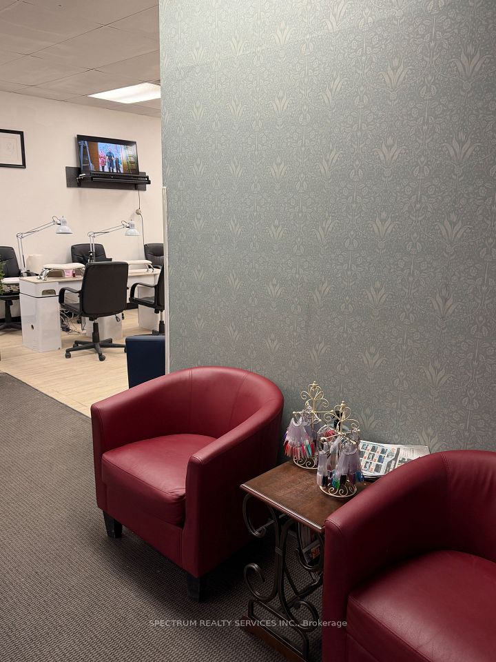 150 West Street 102, Norfolk, ON N3Y 2Z4