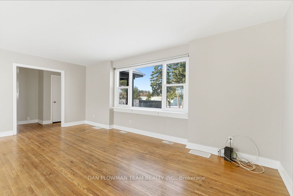 121 Dorset Street E, Port Hope, ON L1A 0A9