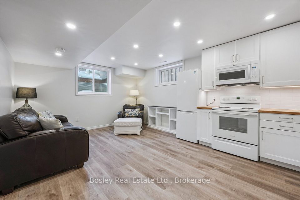 Detached at 24 Menzie Avenue B, Guelph, ON N1E 5X9, Guelph