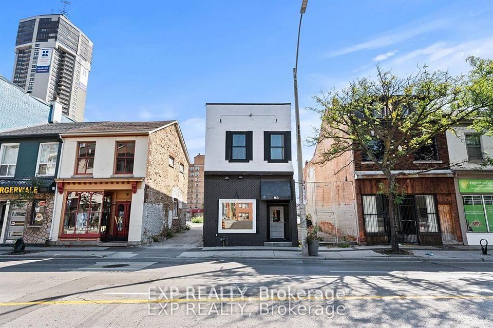 93 John Street S, Hamilton, ON L8N 2C2