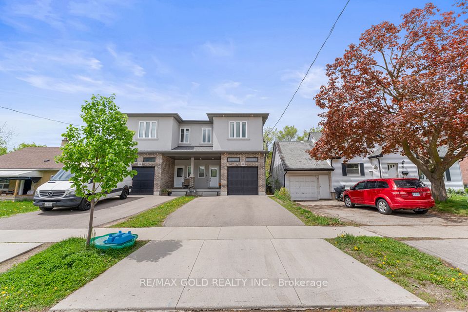 Semi-Detached  at 42 Fifth Avenue, Kitchener, ON N2C 1P4, Kitchener