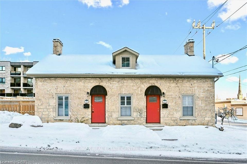 Semi-Detached at 16 St Andrews Street, Cambridge, ON N1S 1M4, Cambridge