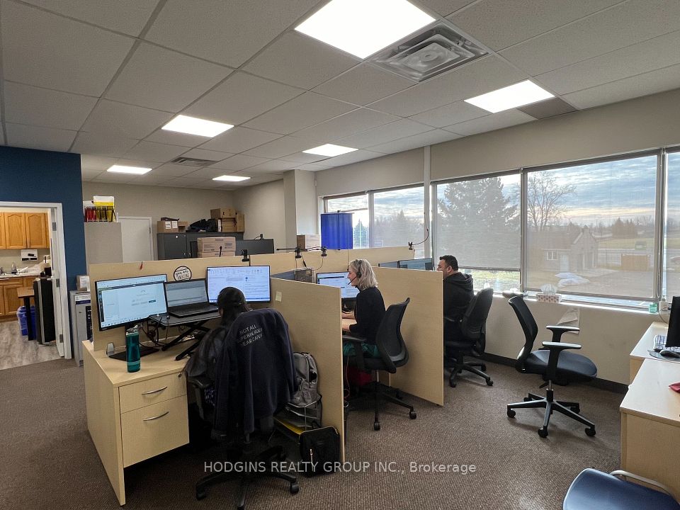 505 Park Road N 220-221, Brantford, ON N3R 7K8