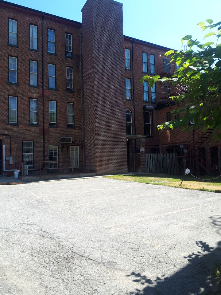 97 Walton Street, Port Hope, ON L1A 1N4