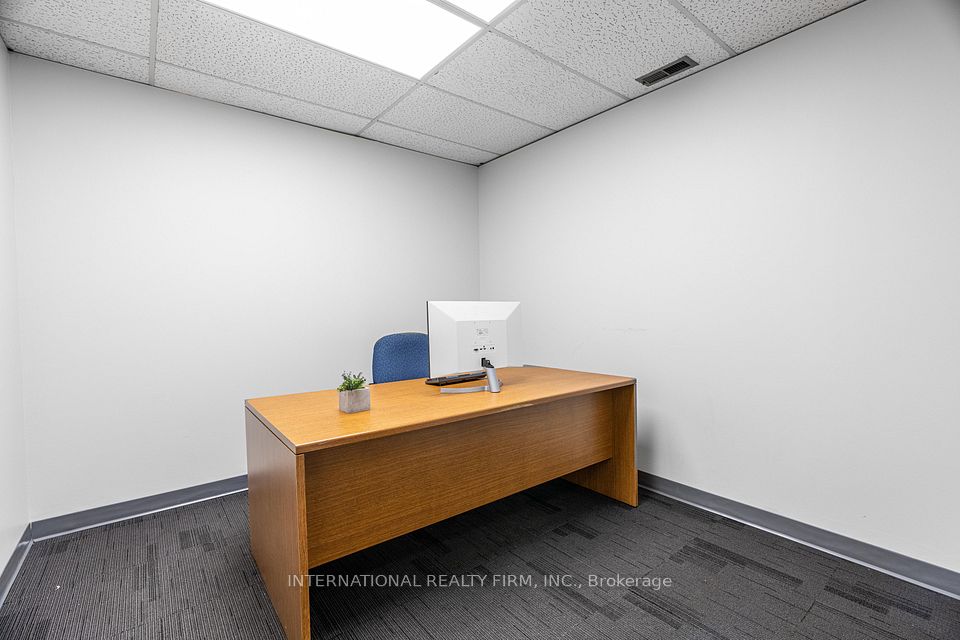 714 York Street 716 York Street, London East, ON N5W 2S8