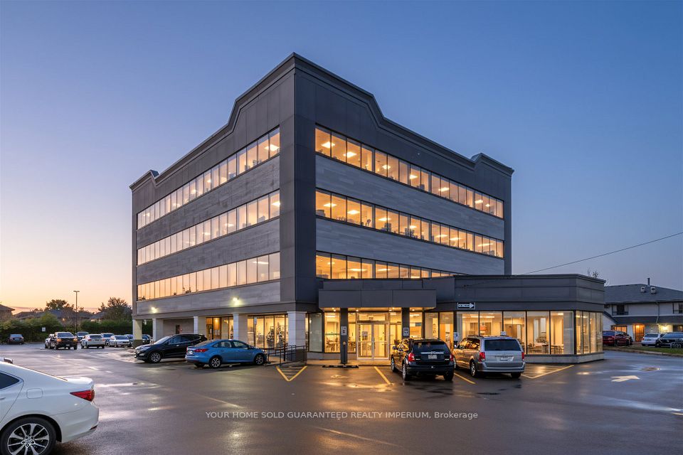 163 Centennial Parkway N #300, Hamilton, ON L8E 1H8