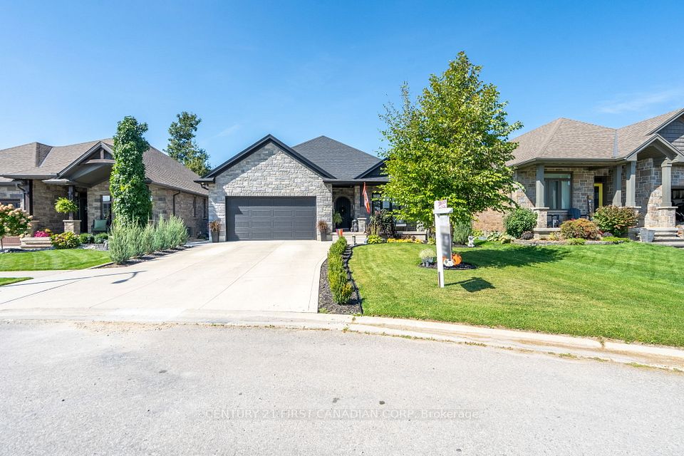 161 Collins Way, Strathroy-Caradoc, ON N7G 3H3 at 161 Collins Way, Strathroy-Caradoc, ON N7G 3H3, Strathroy-Caradoc, ON, N7G 3H3