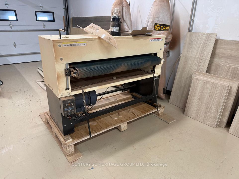 1700 Brampton Street N 2, Hamilton, ON L8H 3S1