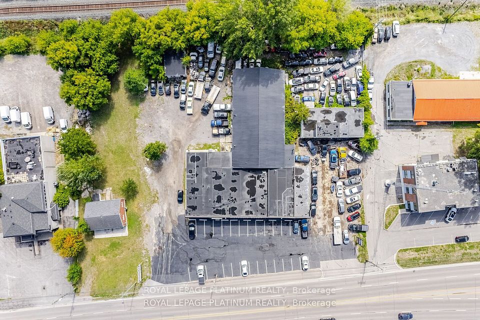 481 Dundas Street W 3, Belleville, ON K8P 1B6