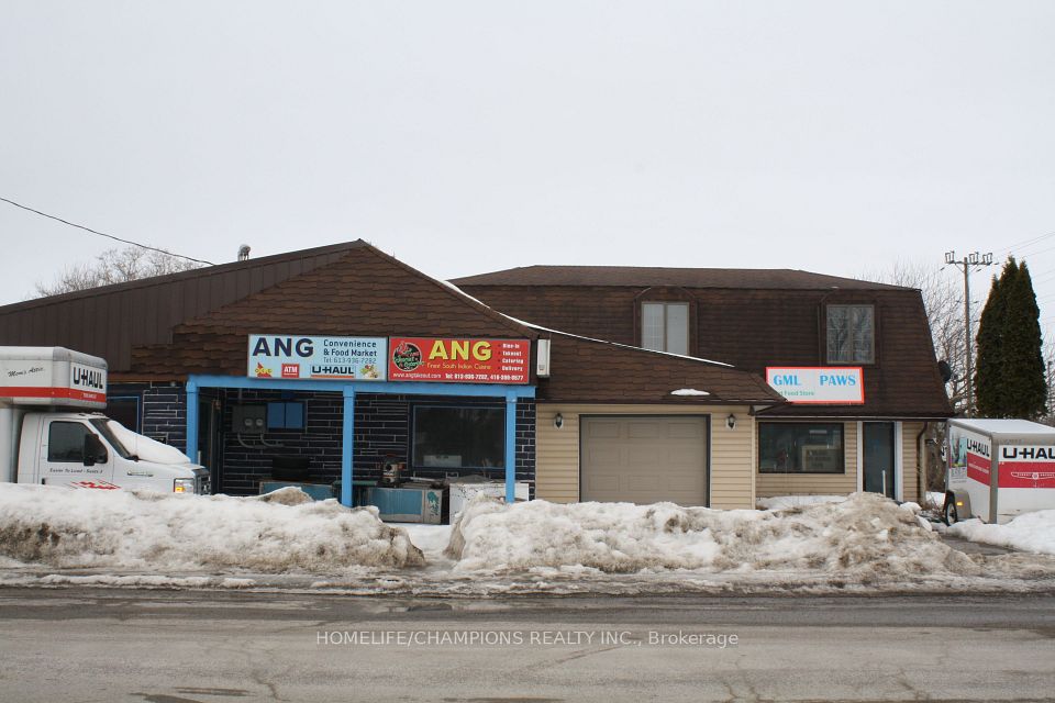 11 OLD PORTAGE Road, Prince Edward County, ON K0K 1L0