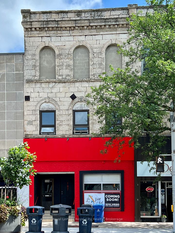 107 Wyndham Street N, Guelph, ON N1H 4E9