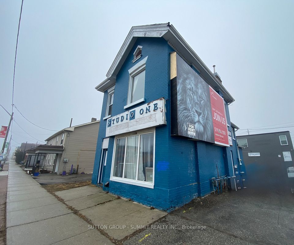 208 Market Street, Brantford, ON N3T 3A8