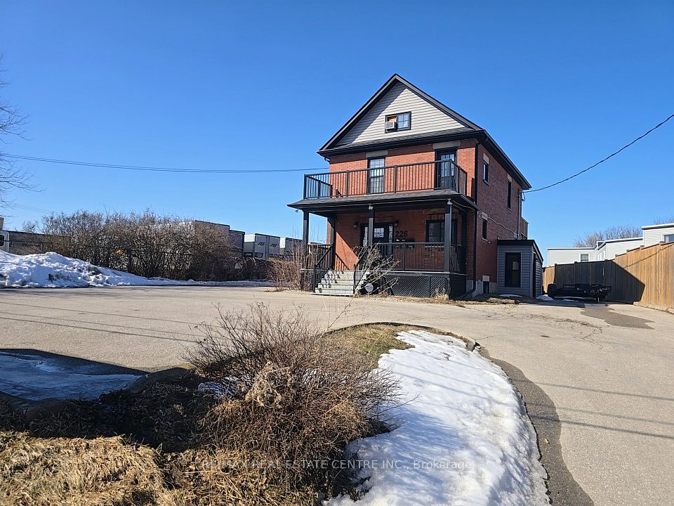 226 Samuelson Street, Cambridge, ON N1R 1K8