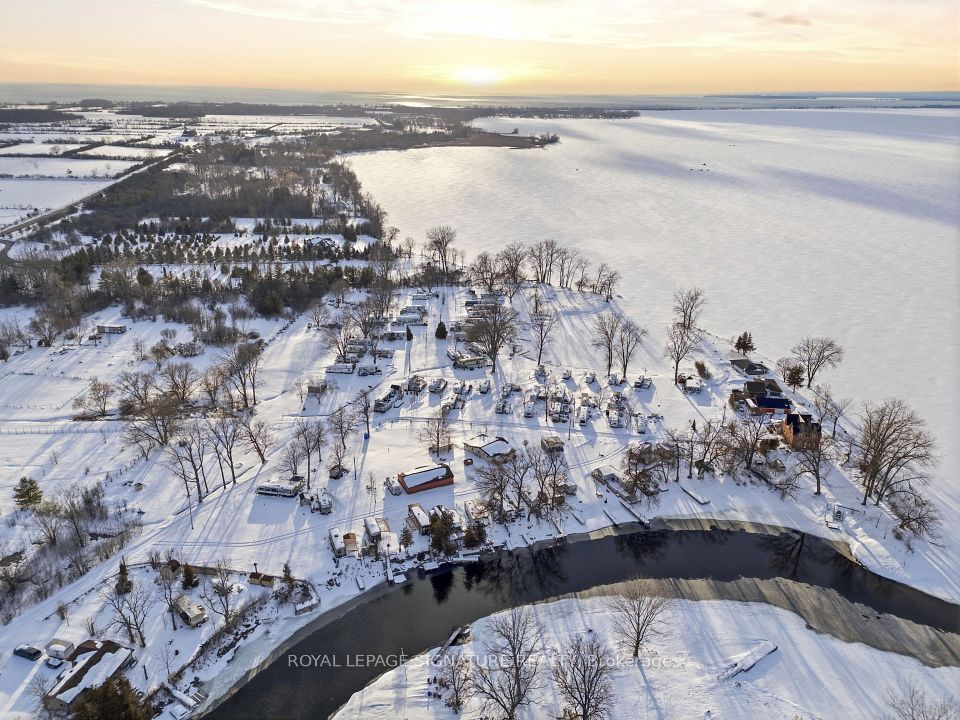 52 Sunset Lagoon Drive, Prince Edward County, ON K0K 1T0