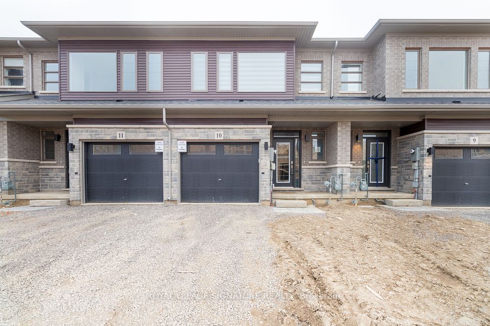 Att/Row/Townhouse at 61 Soho Street 10, Hamilton, ON L8J 0M6, Hamilton