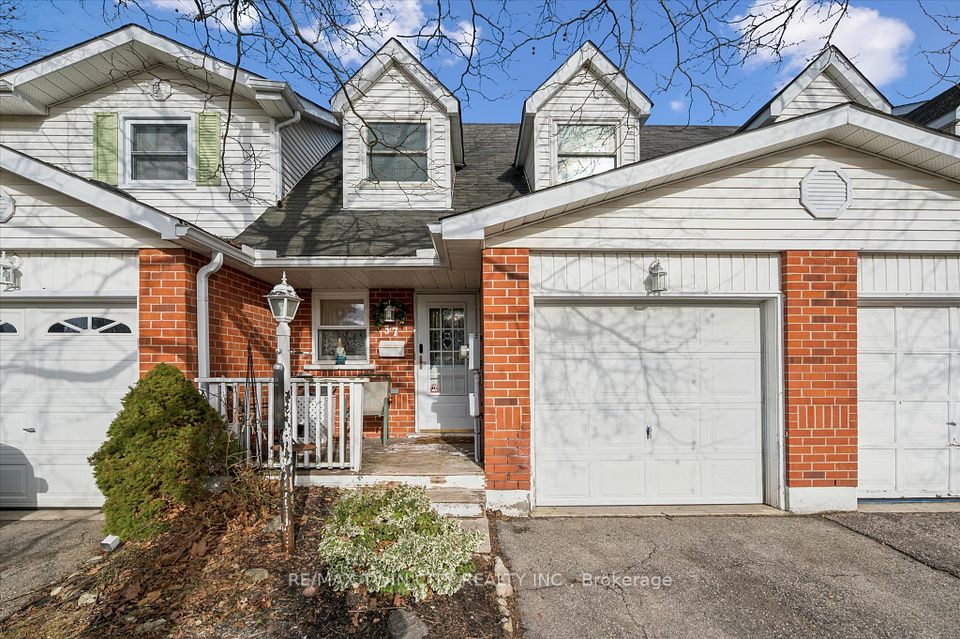 Att/Row/Townhouse at 37 Edgemere Drive, Cambridge, ON N1P 1A9, Cambridge