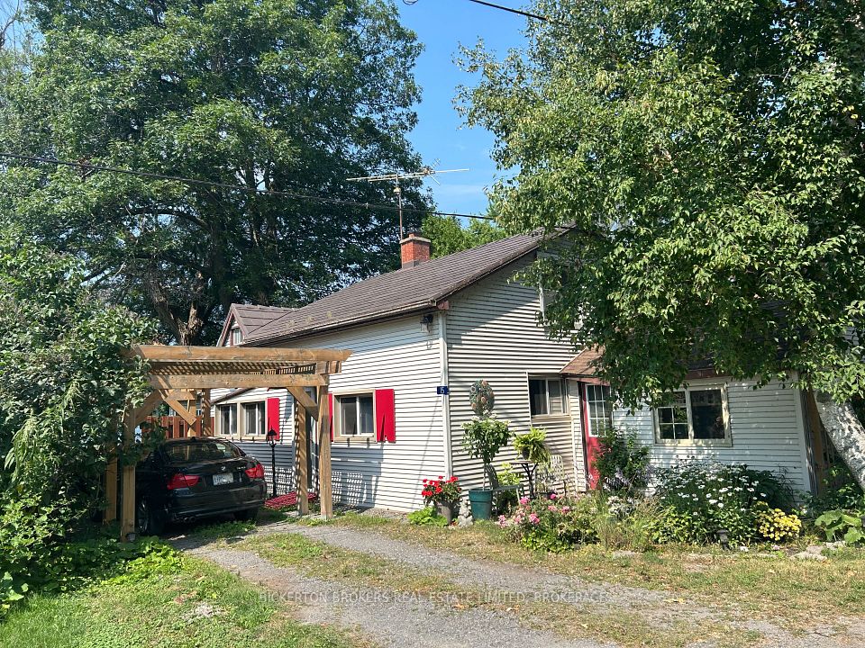 15 Sturtivans Lane, Front of Leeds & Seeleys Bay, ON K7G 2V4 at 15 Sturtivans Lane, Front of Leeds & Seeleys Bay, ON K7G 2V4, Front of Leeds & Seeleys Bay, ON, K7G 2V4