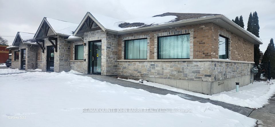 56 Middle Street Unit 3, Quinte West, ON K8V 3Z5