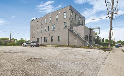 1353 Wellington Avenue, Windsor, ON N8X 2C1