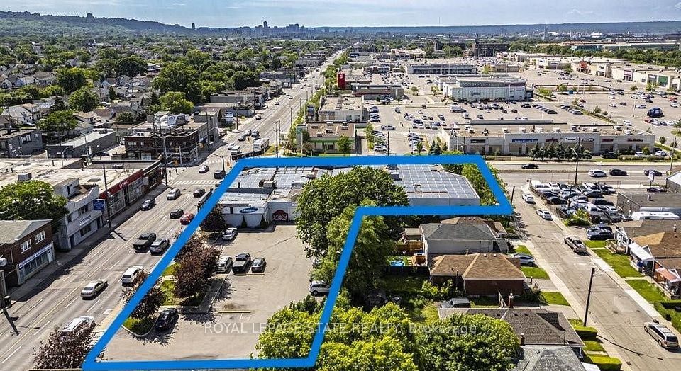 1325 Barton Street E, Hamilton, ON L8H 4T1