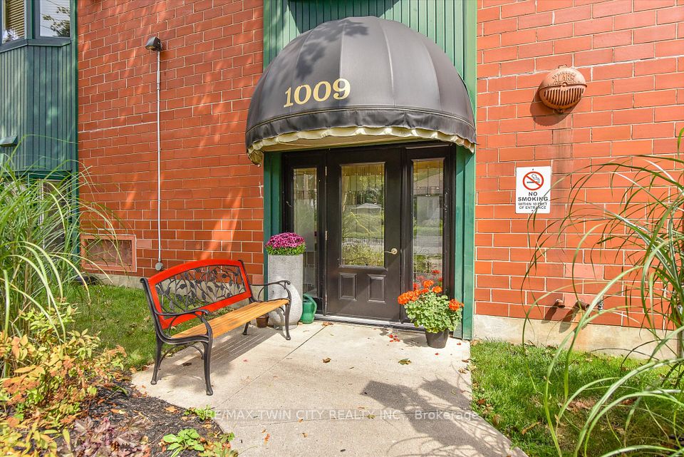 Condo Apartment at 1009 Queenston Road 216, Cambridge, ON N3H 3K7, Cambridge