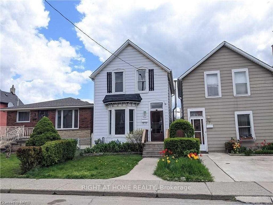 Detached at 120 Tisdale Street N, Hamilton, ON L8L 5M6, Hamilton