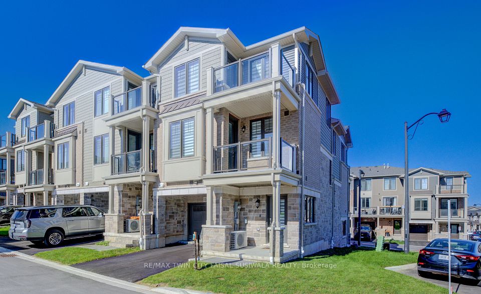 Att/Row/Townhouse at 10 BIRMINGHAM Drive 116, Cambridge, ON N1R 0C6, Cambridge