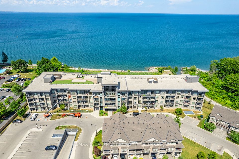 Condo Apartment at 35 Southshore Crescent 313, Hamilton, ON L8E 0J2, Hamilton