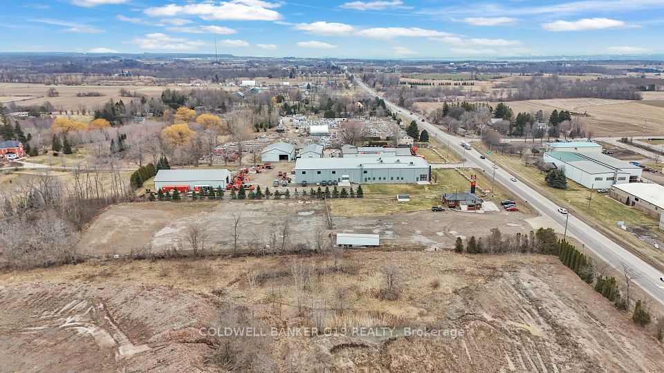 567 5 Highway W, Hamilton, ON L9H 5E2