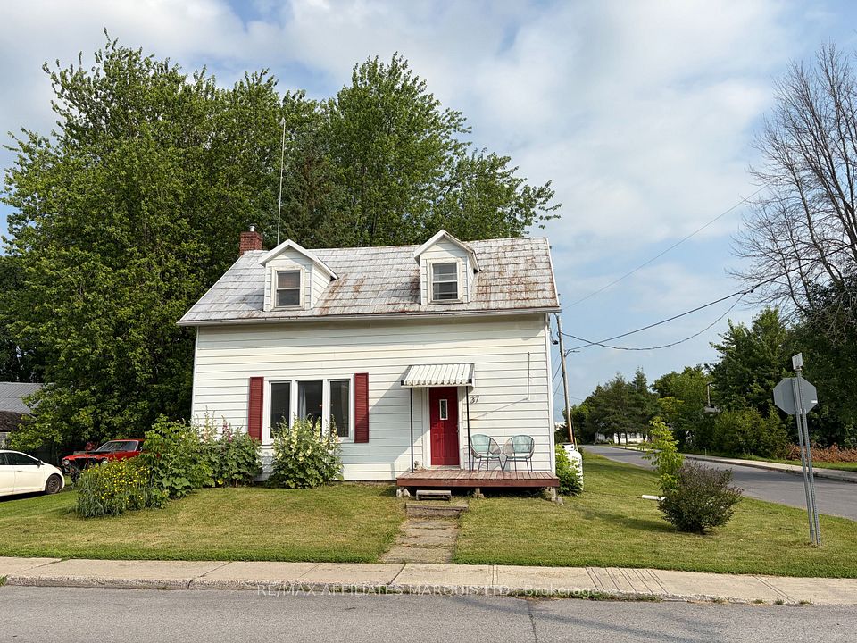 37 Main Street, South Stormont, ON K0C 1Y0 at 37 Main Street, South Stormont, ON K0C 1Y0, South Stormont, ON, K0C 1Y0