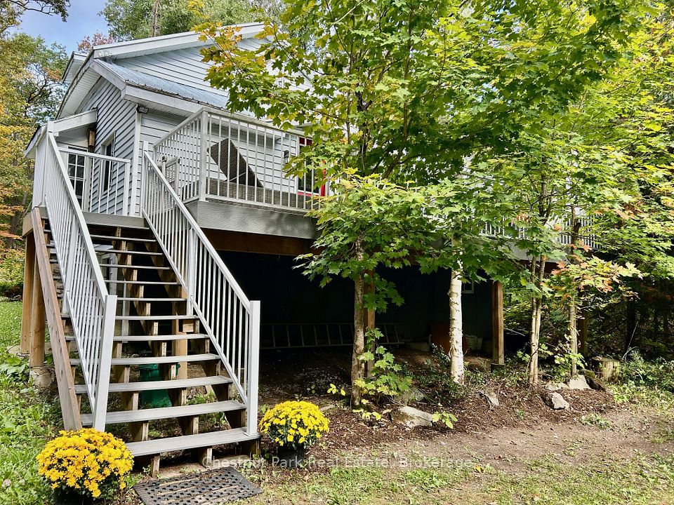 1227-2 North Kahshe Lake rd Road, Gravenhurst, ON P0E 1G0 at 1227-2 North Kahshe Lake rd Road, Gravenhurst, ON P0E 1G0, Gravenhurst, ON, P0E 1G0
