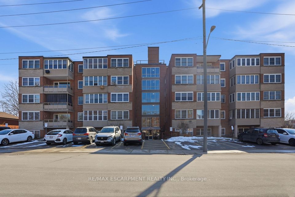 9 GRANT Boulevard 106, Hamilton, ON L9H 4L5 at 9 GRANT Boulevard 106, Hamilton, ON L9H 4L5, Hamilton, ON, L9H 4L5