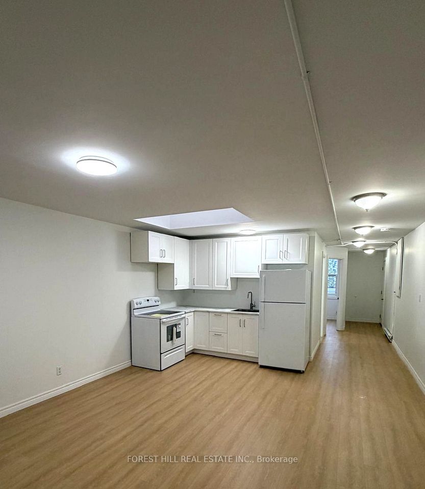 Detached at 9 Eby Street 2, Kitchener, ON N2G 3K6, Kitchener