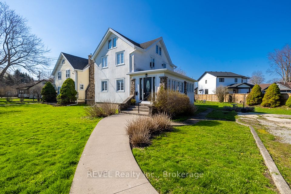 305 Leask Avenue, Fort Erie, ON L2A 4L3 at 305 Leask Avenue, Fort Erie, ON L2A 4L3, Fort Erie, ON, L2A 4L3