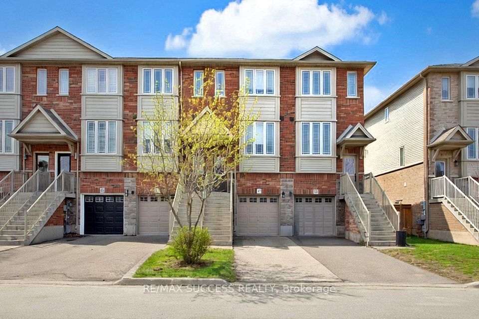 Att/Row/Townhouse at 47 Edenrock Drive, Hamilton, ON L8E 0G6, Hamilton