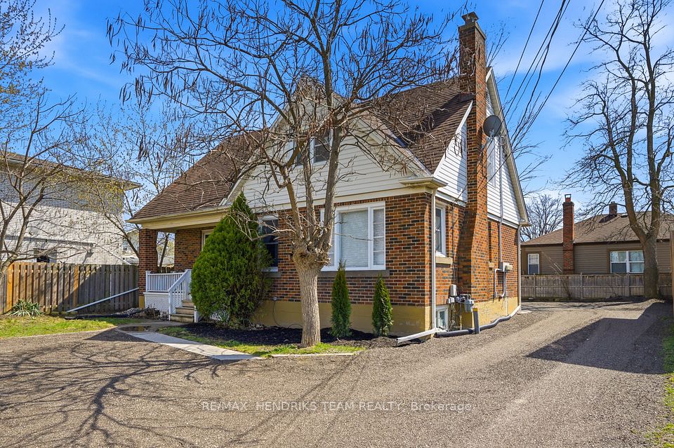 140 Eastchester Avenue, St. Catharines, ON L2P 2Z4 at 140 Eastchester Avenue, St. Catharines, ON L2P 2Z4, St. Catharines, ON, L2P 2Z4