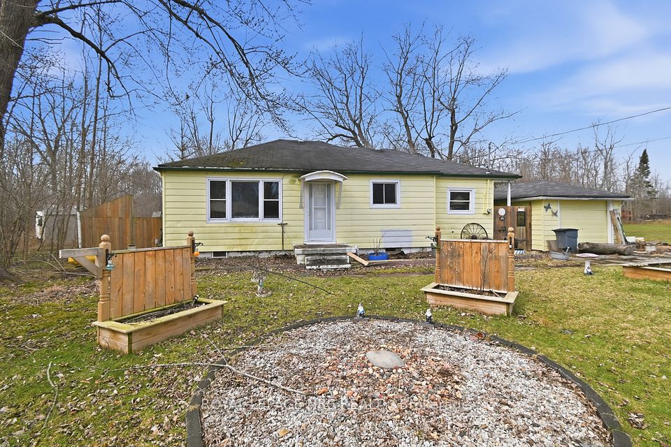 529 Rosehill Road, Fort Erie, ON L2A 5M4 at 529 Rosehill Road, Fort Erie, ON L2A 5M4, Fort Erie, ON, L2A 5M4