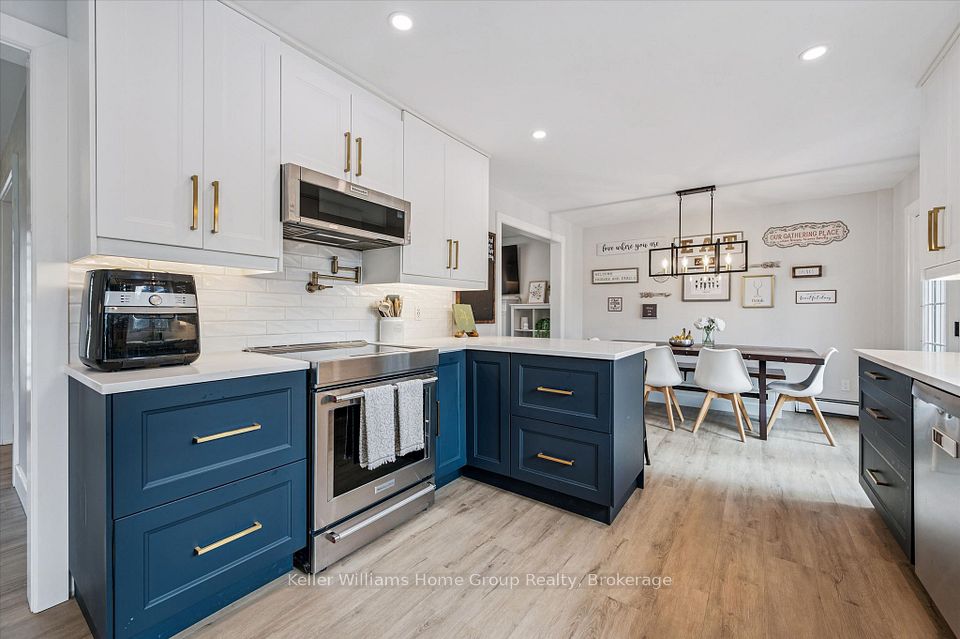 Detached at 17 Carmine Place, Guelph, ON N1E 3V2, Guelph