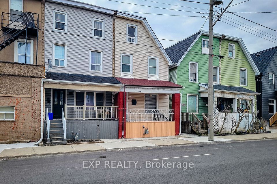 Semi-Detached  at 204 Sherman Avenue N, Hamilton, ON L8L 6M9, Hamilton