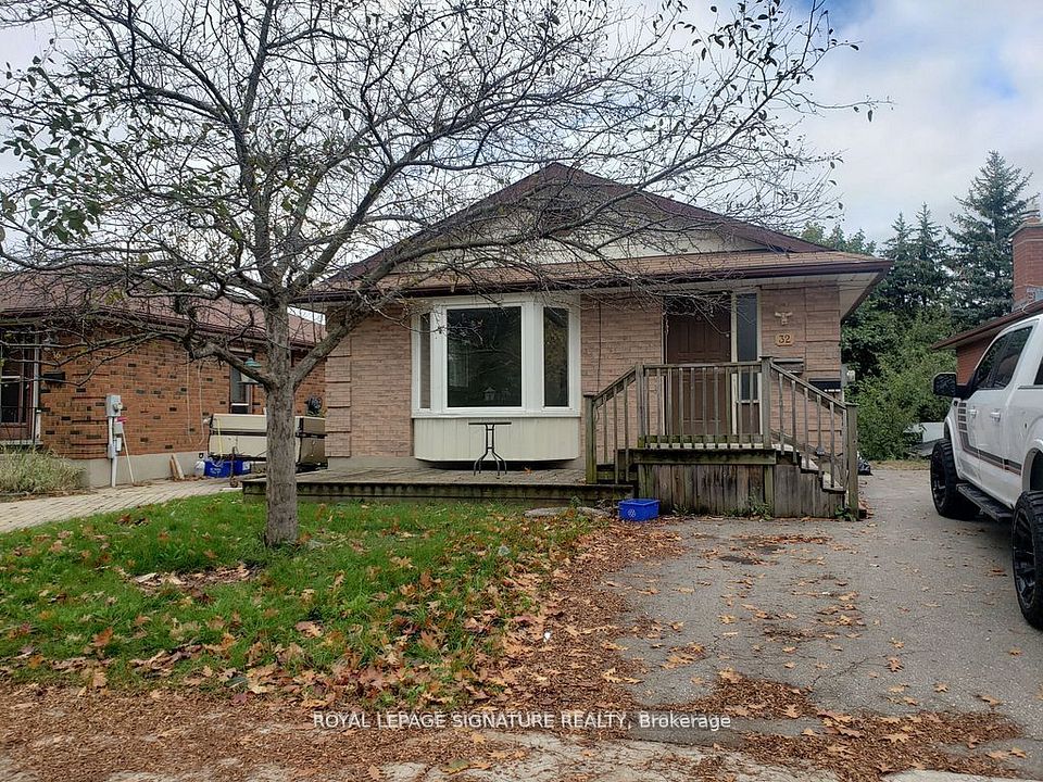 Detached at 32 Albion Street BSMT, Kitchener, ON N2E 2N4, Kitchener
