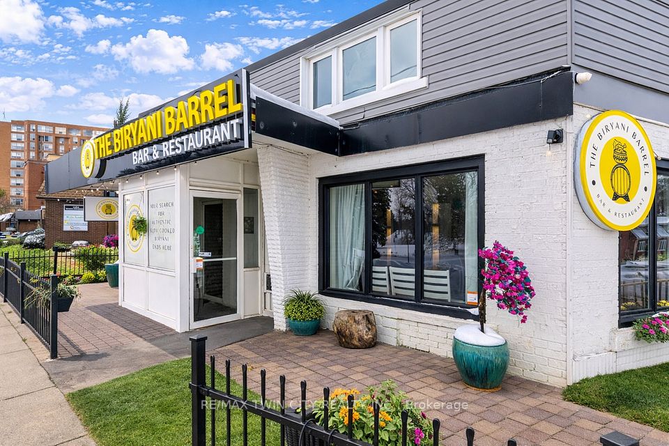 1472 King Street E, Kitchener, ON N2G 2N7