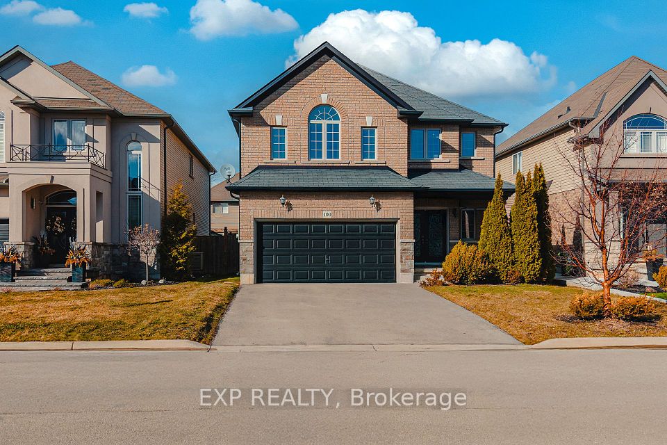 Detached at 100 Garinger Crescent, Hamilton, ON L0R 1C0, Hamilton