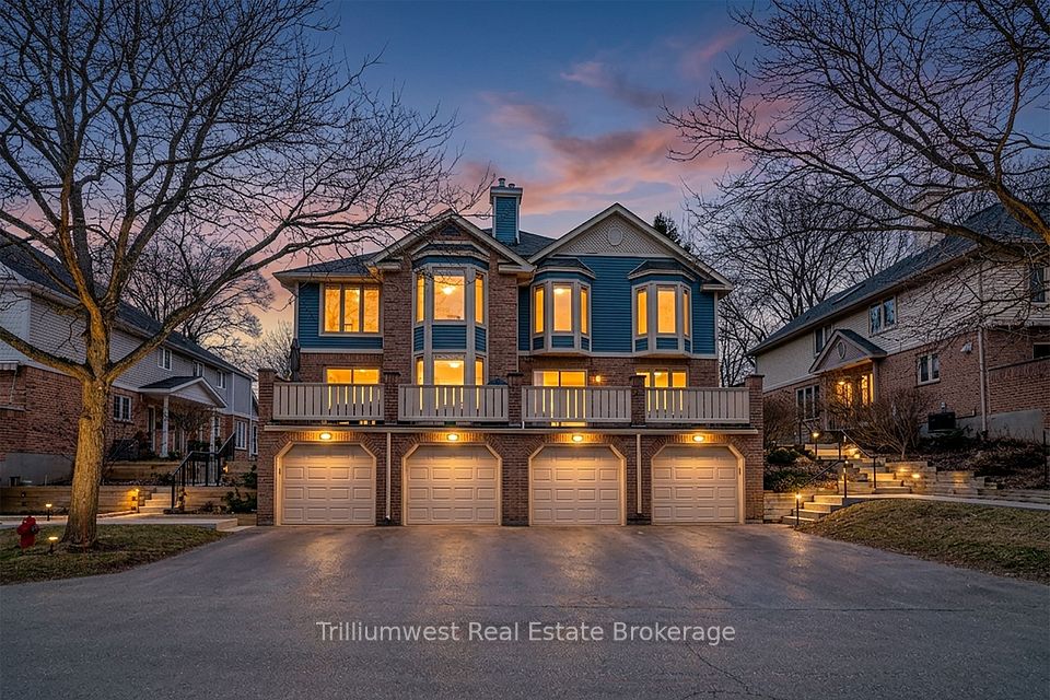 Condo Townhouse at 941 Gordon Street 11, Guelph, ON N1G 4R9, Guelph