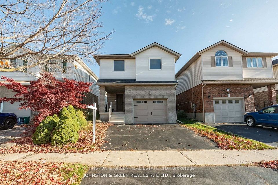 Detached at 268 Keewatin Avenue, Kitchener, ON N2B 3W4, Kitchener