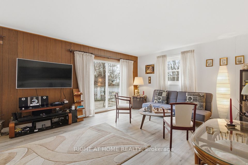 313 Bowen Road, Fort Erie, ON L2A 2Z1 at 313 Bowen Road, Fort Erie, ON L2A 2Z1, Fort Erie, ON, L2A 2Z1