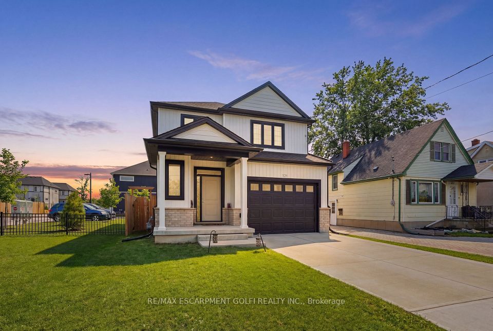 121 Moffatt Street, St. Catharines, ON L2P 2L7 at 121 Moffatt Street, St. Catharines, ON L2P 2L7, St. Catharines, ON, L2P 2L7
