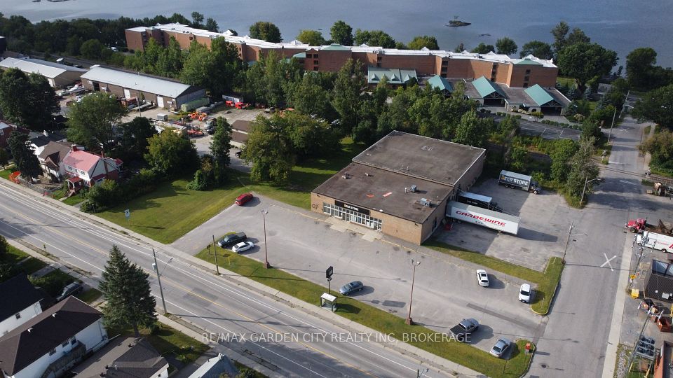 1065 Main Street W Street, North Bay, ON P1B 2W9