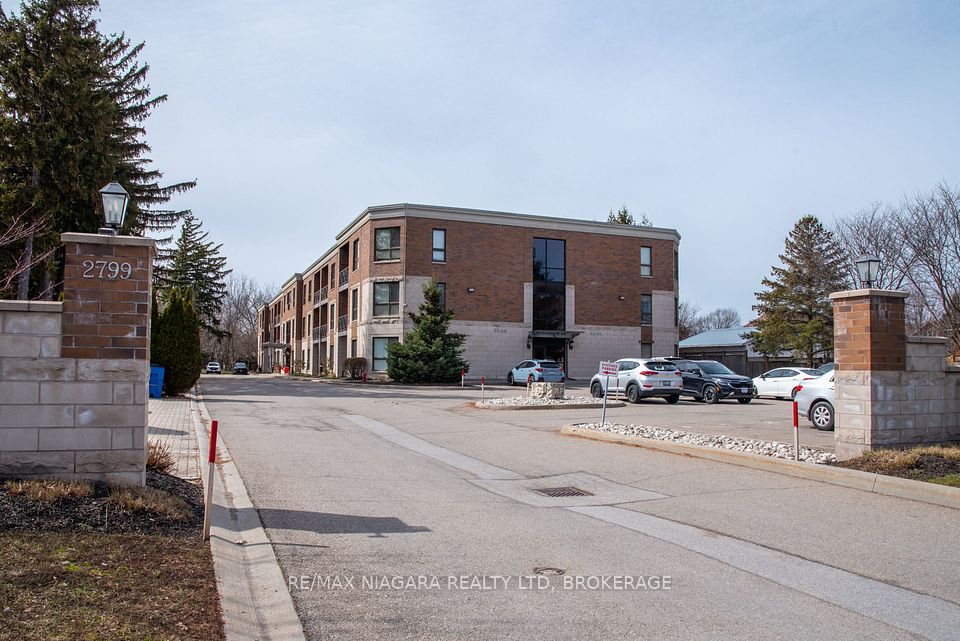 2799 St. Paul Avenue 306, Niagara Falls, ON L2J 2L3 at 2799 St. Paul Avenue 306, Niagara Falls, ON L2J 2L3, Niagara Falls, ON, L2J 2L3