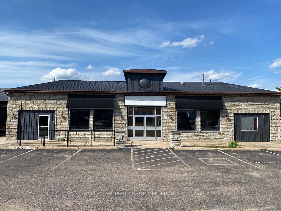 207 - B Nelson Street, Pembroke, ON K8A 3N1